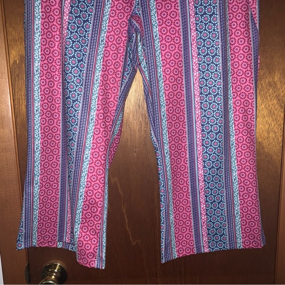 Women’s XXL FIRSTWAY Multi Colored Floral Striped Flare Leg Capri Yoga Pants EXC - Picture 14 of 16